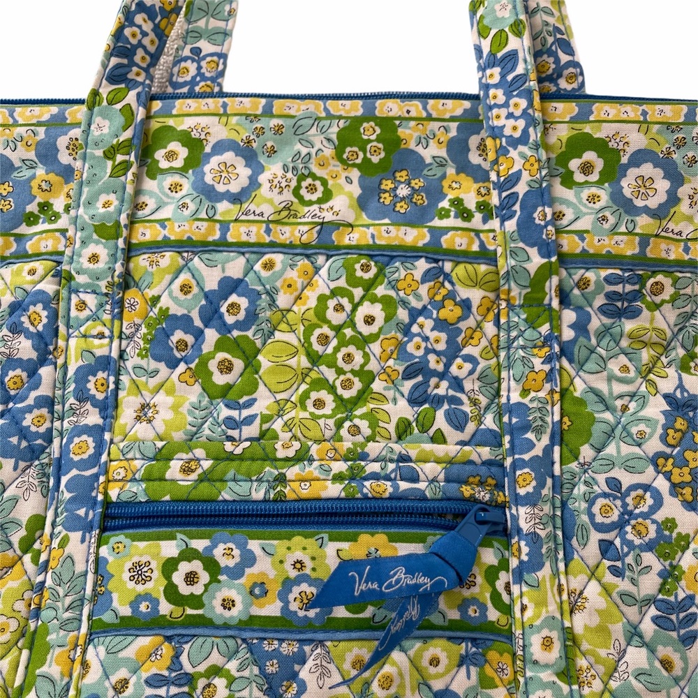VERA BRADLEY English Meadow Tote Zip Front Floral - Picture 4 of 6